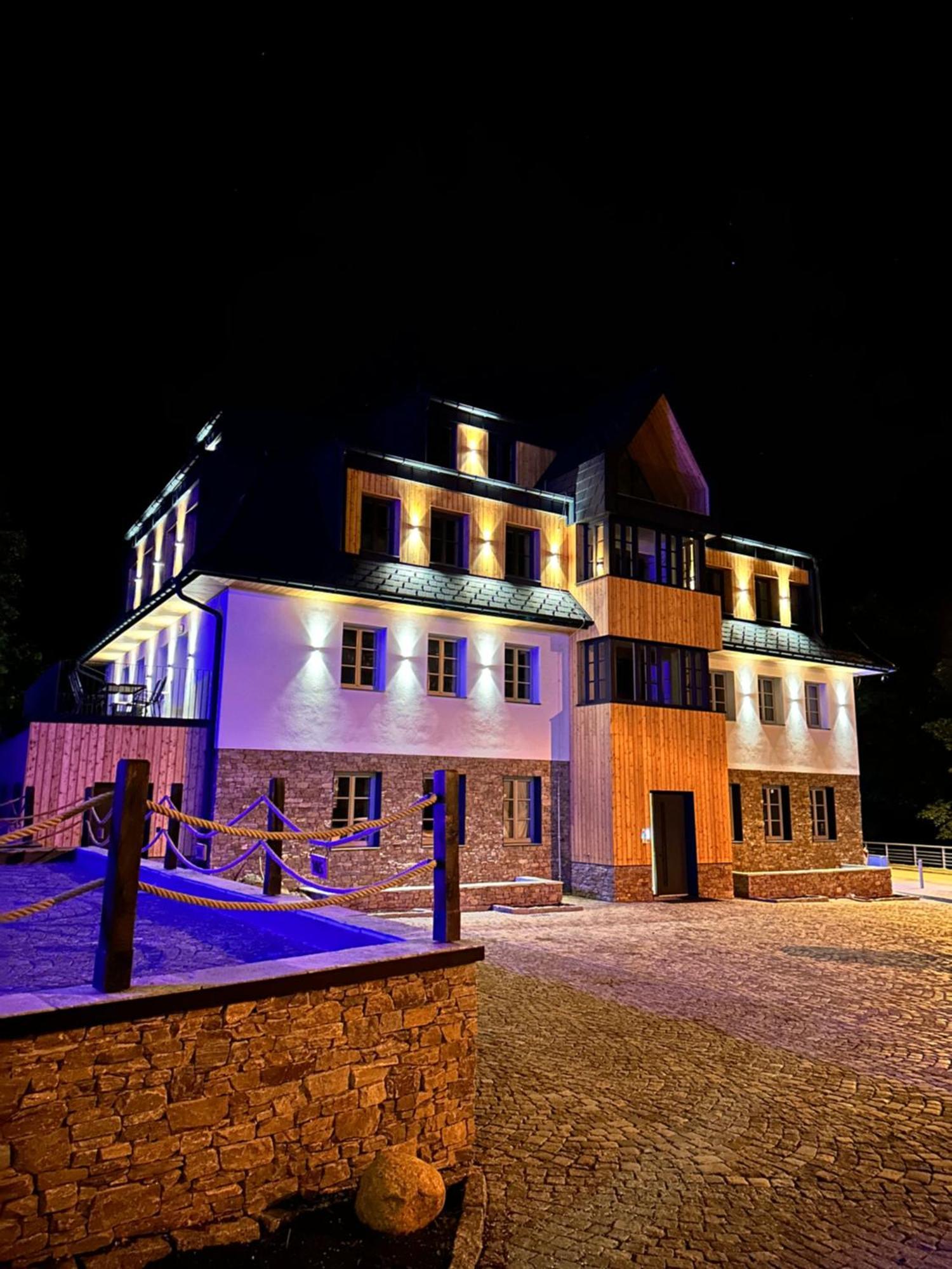 Apartmany Barth Holiday - Rezidence Maj Pec pod Sněžkou Exterior foto